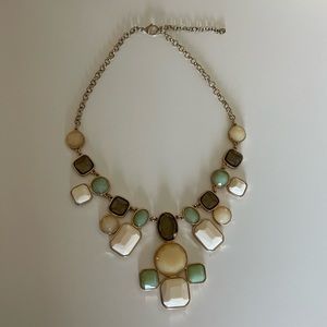 Statement necklace